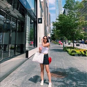 Meet your Posher, Annie